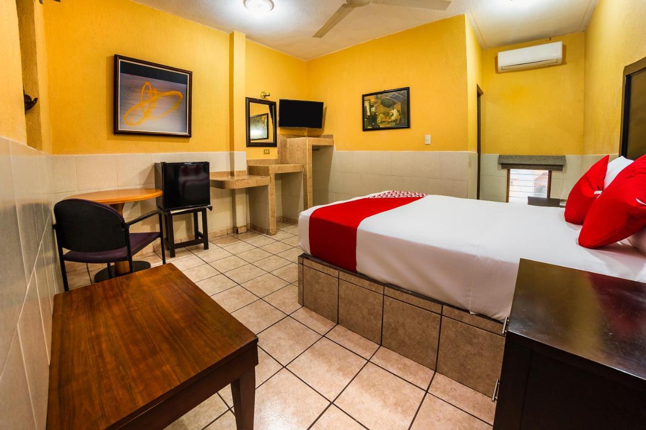 Hotel San Marcos Los Mochis Exterior photo